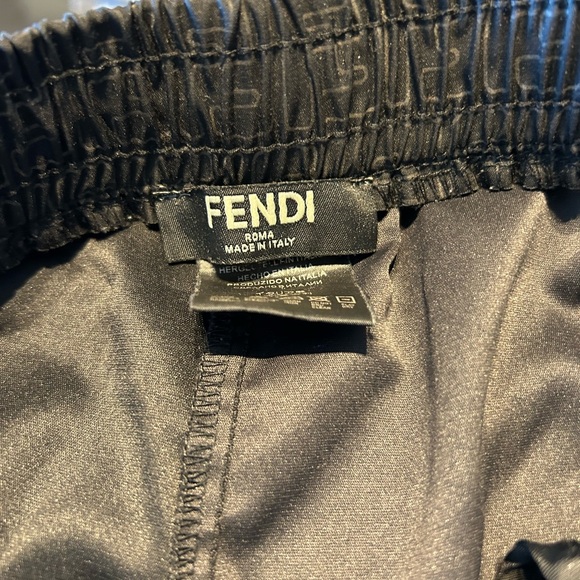 Fendi swim trunks - Picture 2 of 2